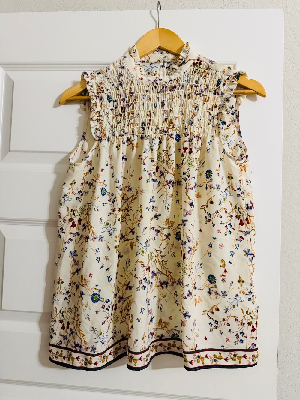 Max Studio Cream Floral Smocked Sleeveless Camisole